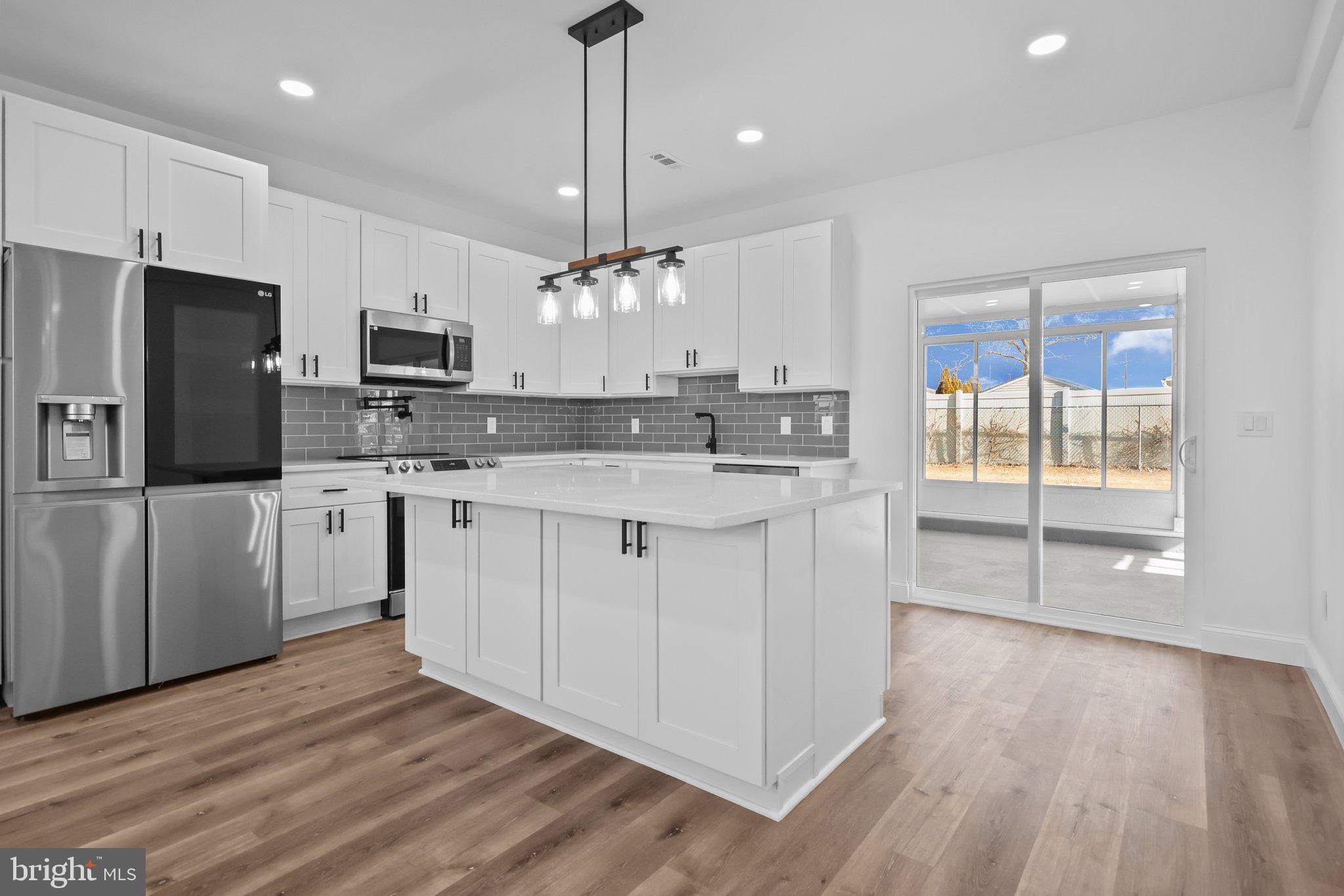 61 Gridiron Road Levittown, PA 19057 - Photo 20 of 49