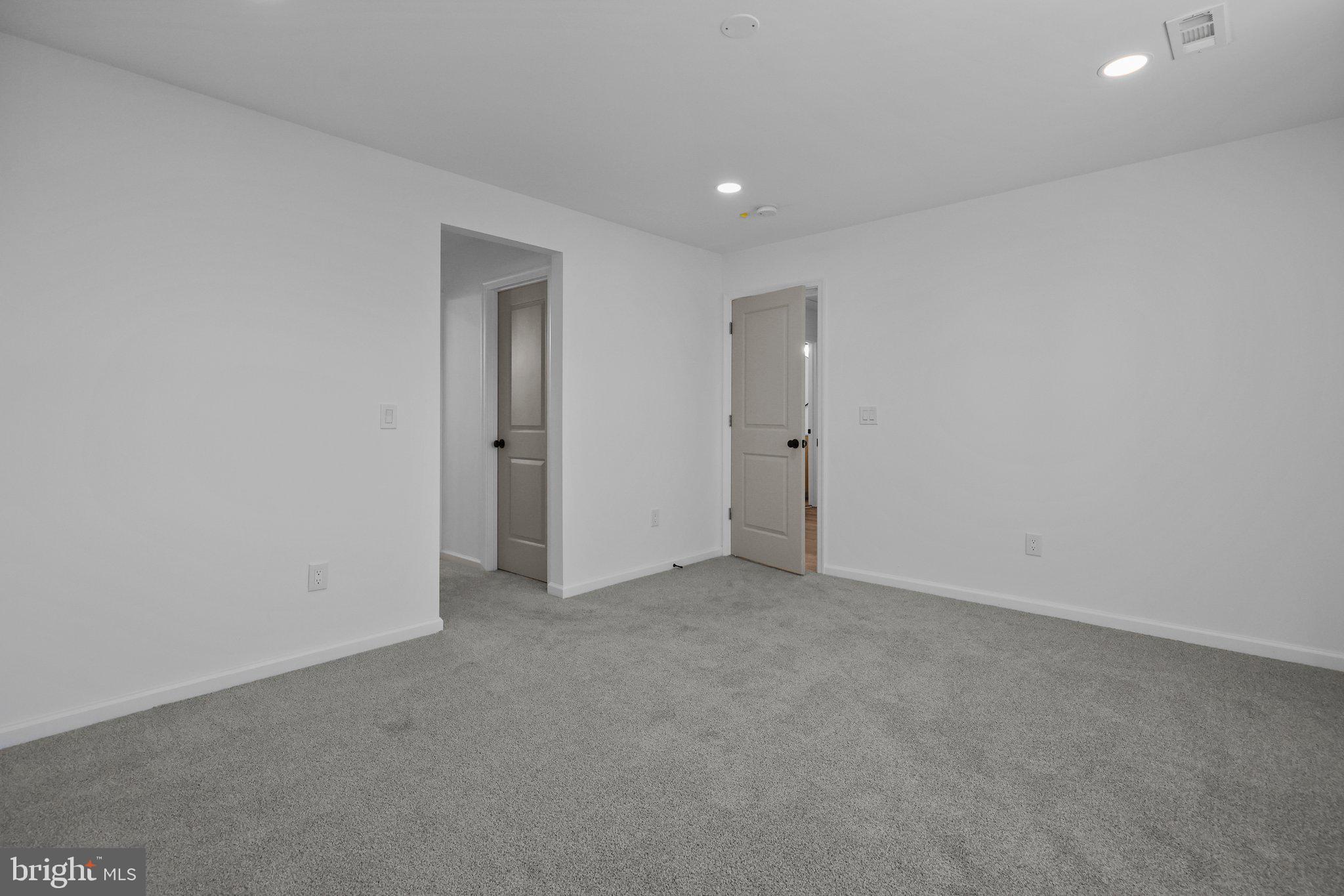 61 Gridiron Road Levittown, PA 19057 - Photo 32 of 49