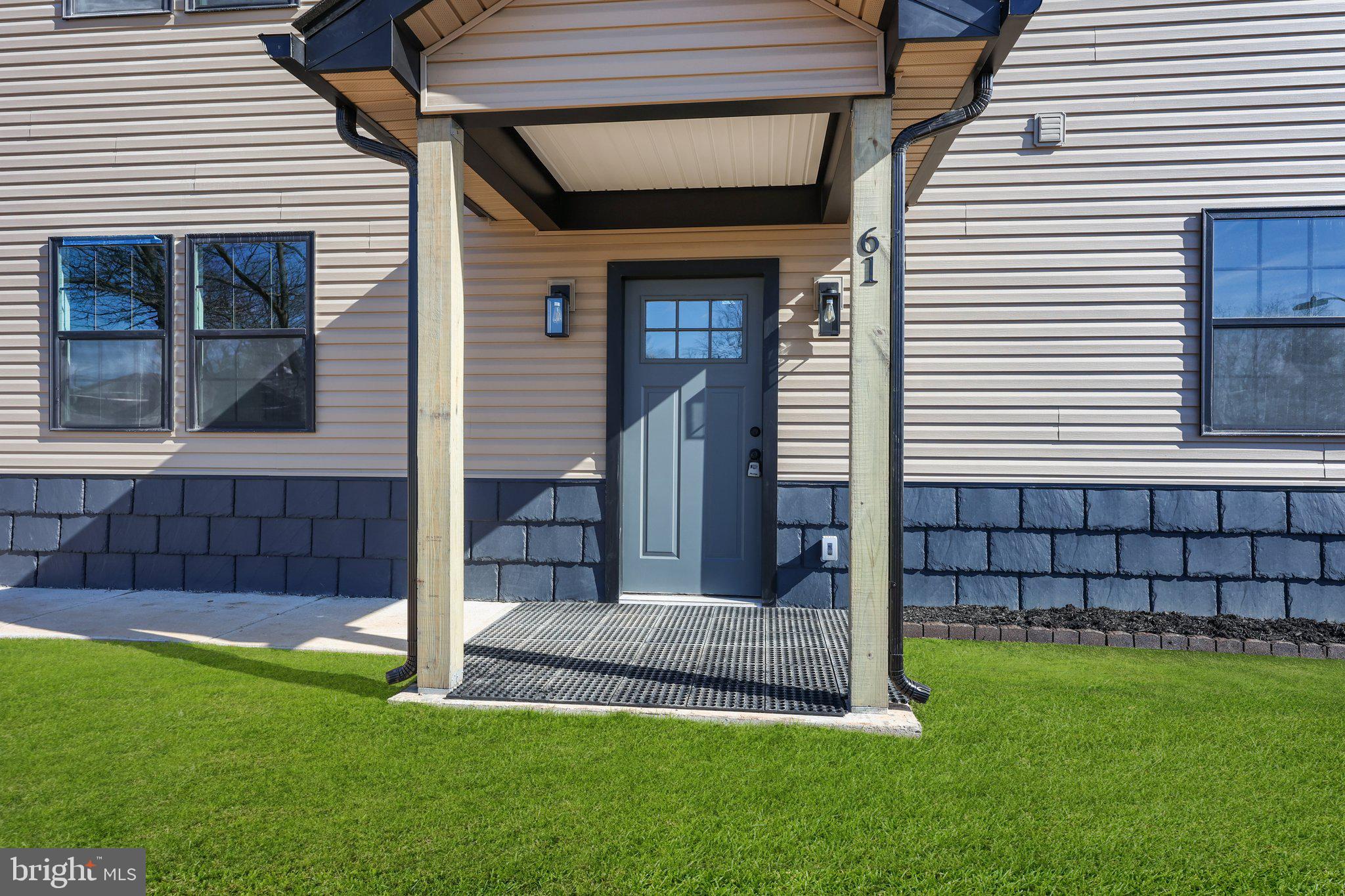 61 Gridiron Road Levittown, PA 19057 - Photo 4 of 49