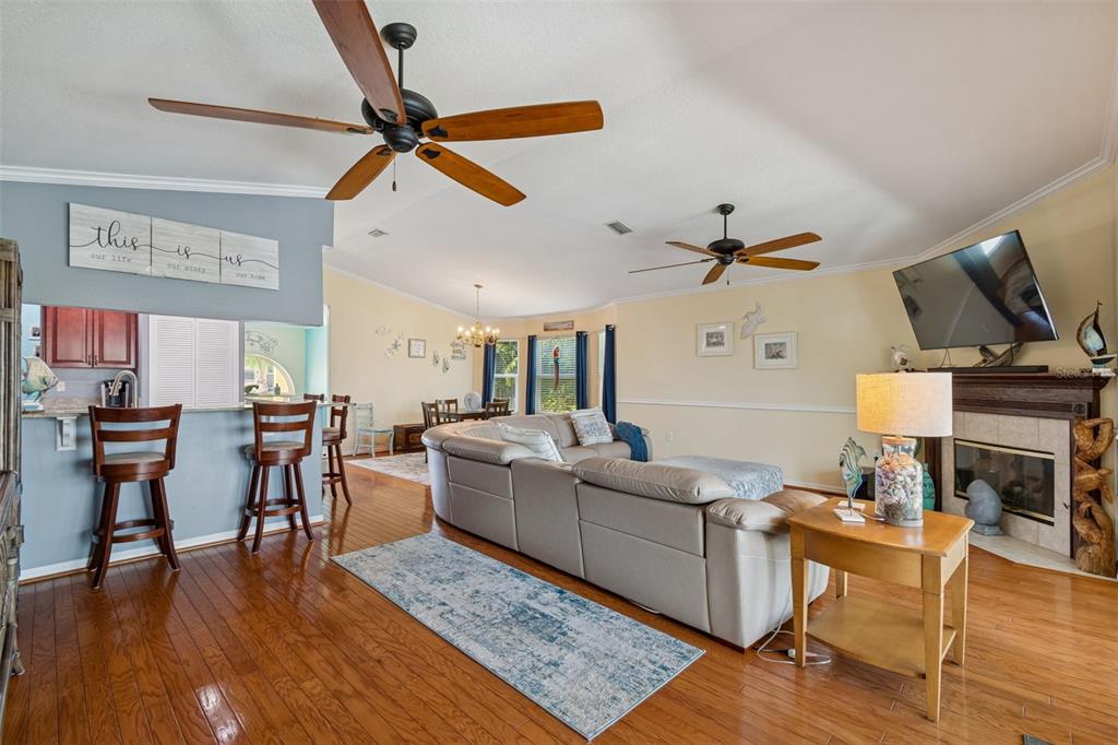 6170 Seaside Drive New Port Richey, FL 34652 - Photo 15 of 95