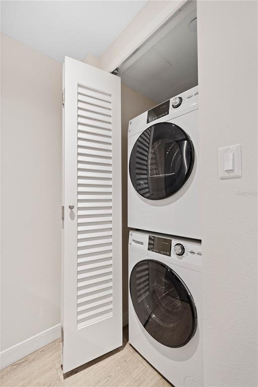 240 Sands Point Road, Unit 4102 Longboat Key, FL 34228 - Photo 16 of 38