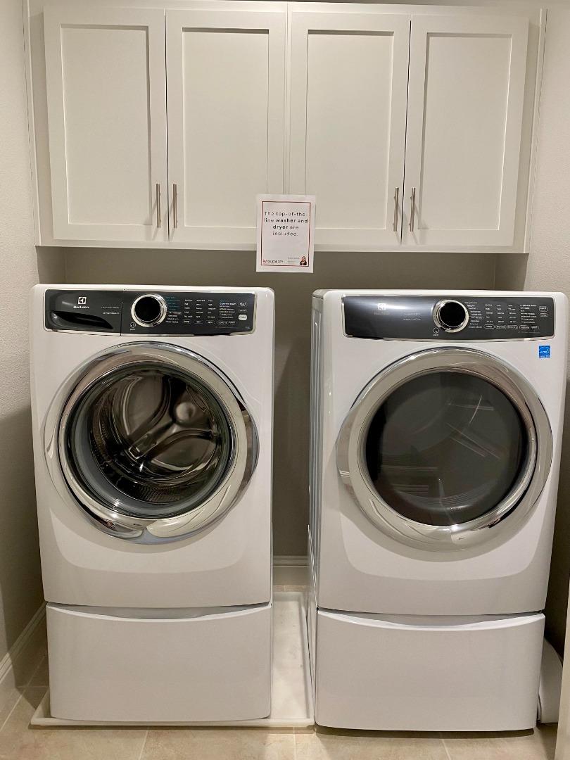 305 Wild Rose Way Milpitas, CA 95035 - Photo 25 of 41 a utility room with dryer and washer