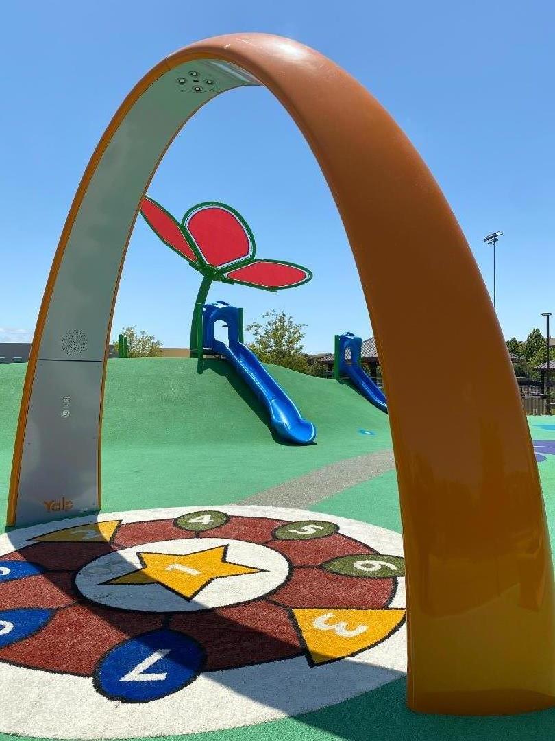 305 Wild Rose Way Milpitas, CA 95035 - Photo 39 of 41 a view of swimming pool with a backyard and a tub