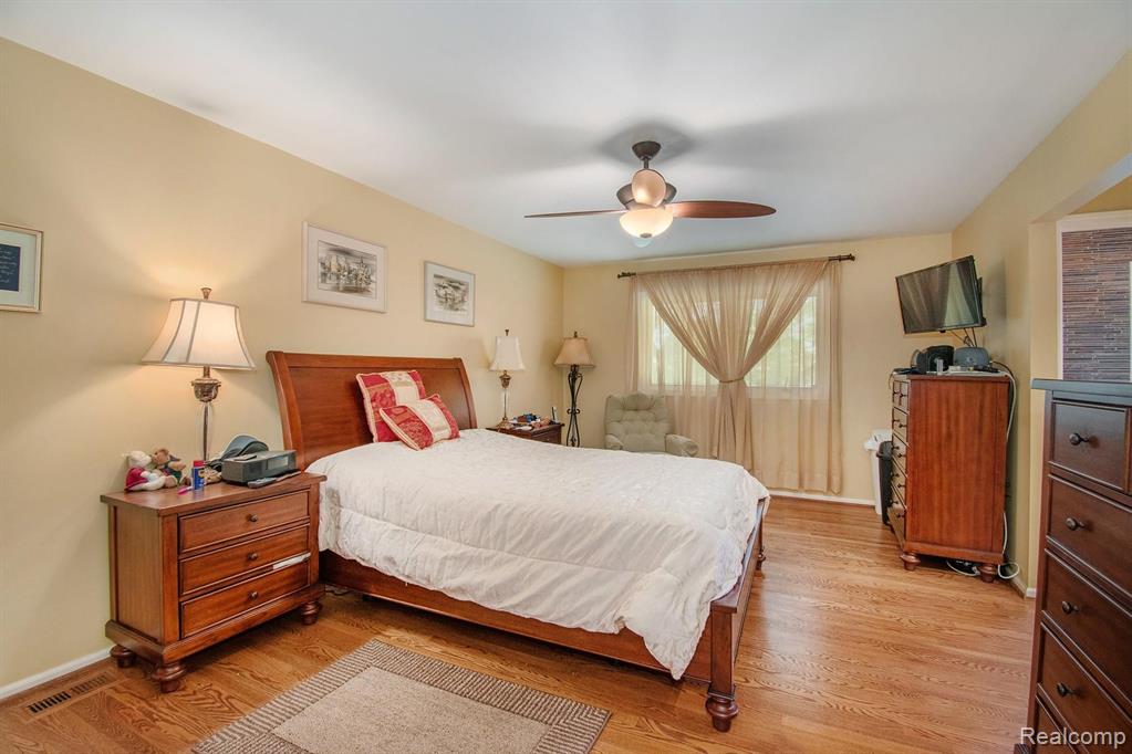 2106 St Andrews Drive Rochester Hills, MI 48309 - Photo 23 of 36