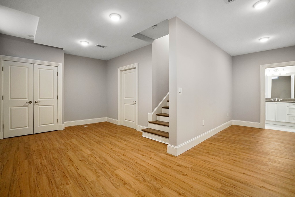 202 Winslow Road Newton, MA 02468 - Photo 11 of 18