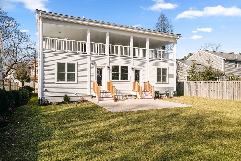 202 Winslow Road Newton, MA 02468 - Photo 16 of 18