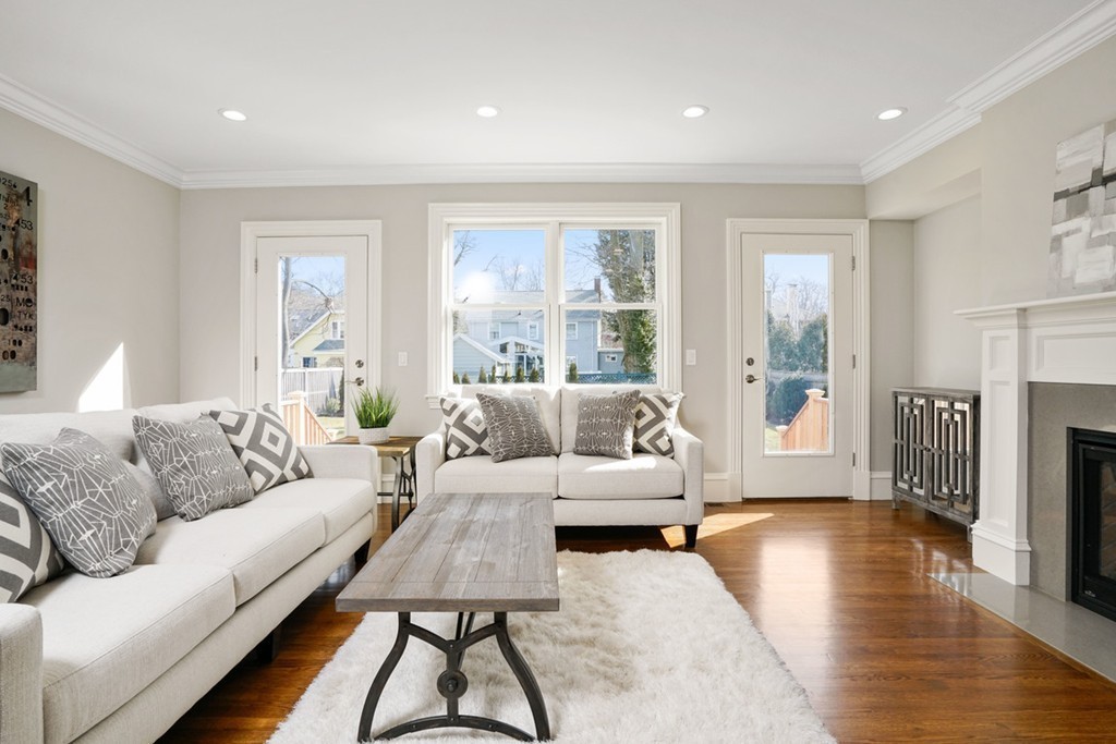 202 Winslow Road Newton, MA 02468 - Photo 4 of 18