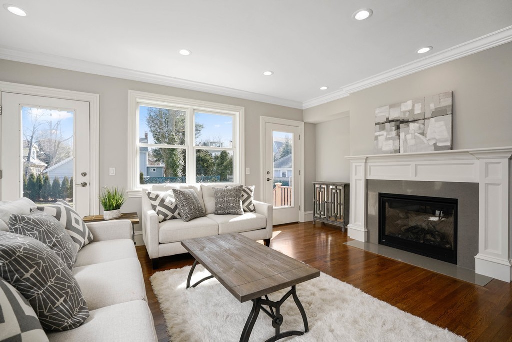 202 Winslow Road Newton, MA 02468 - Photo 5 of 18