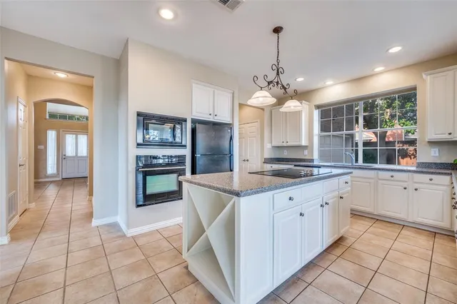 $675,000 | 6720 Grant Lane, Plano, TX 75024