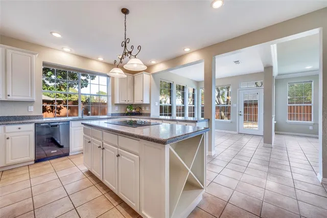 $675,000 | 6720 Grant Lane, Plano, TX 75024