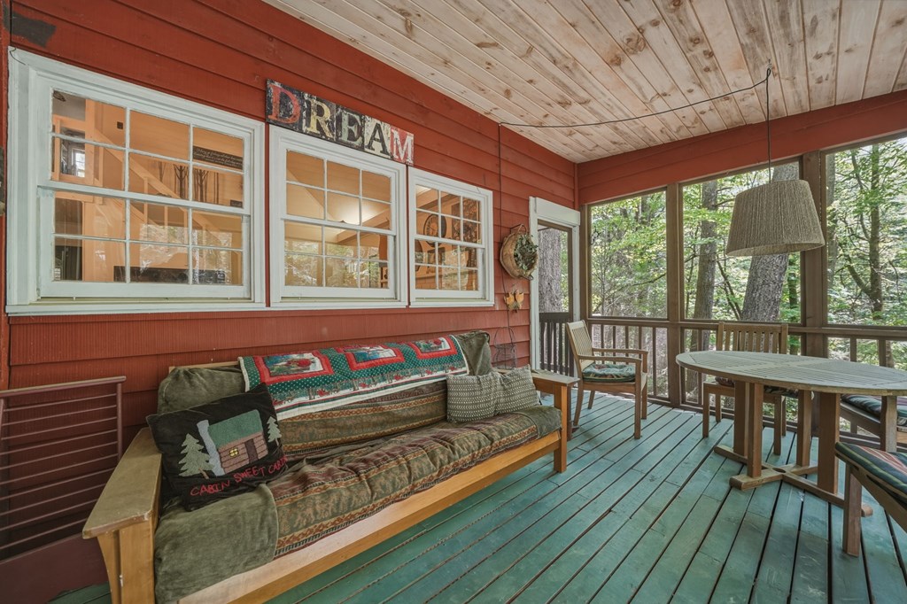 53 Laurel Ridge Drive Ellijay, GA 30536 - Photo 15 of 38 Gallery Image 15
