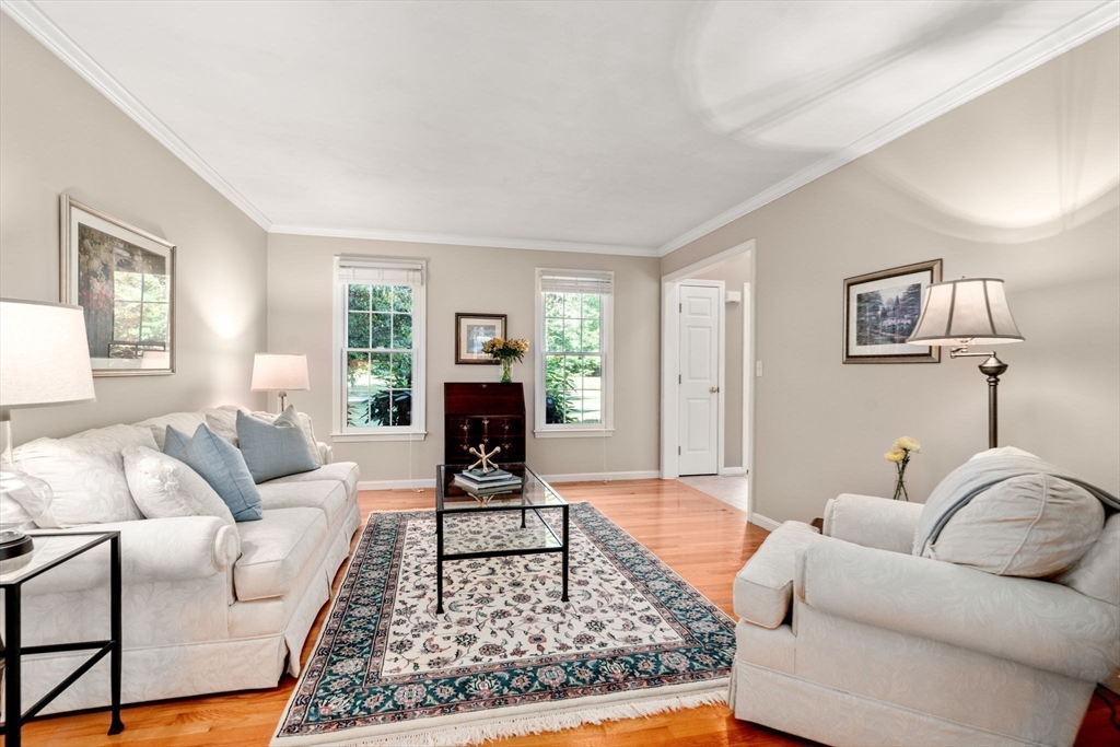 1 Applewood Road Norfolk, MA 02056 - Photo 14 of 41 Gallery Image 14