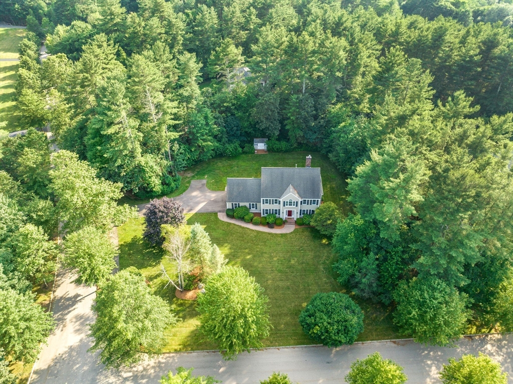 1 Applewood Road Norfolk, MA 02056 - Photo 3 of 41 Gallery Image 3