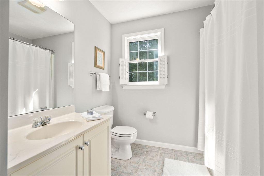 1 Applewood Road Norfolk, MA 02056 - Photo 39 of 41 Gallery Image 39