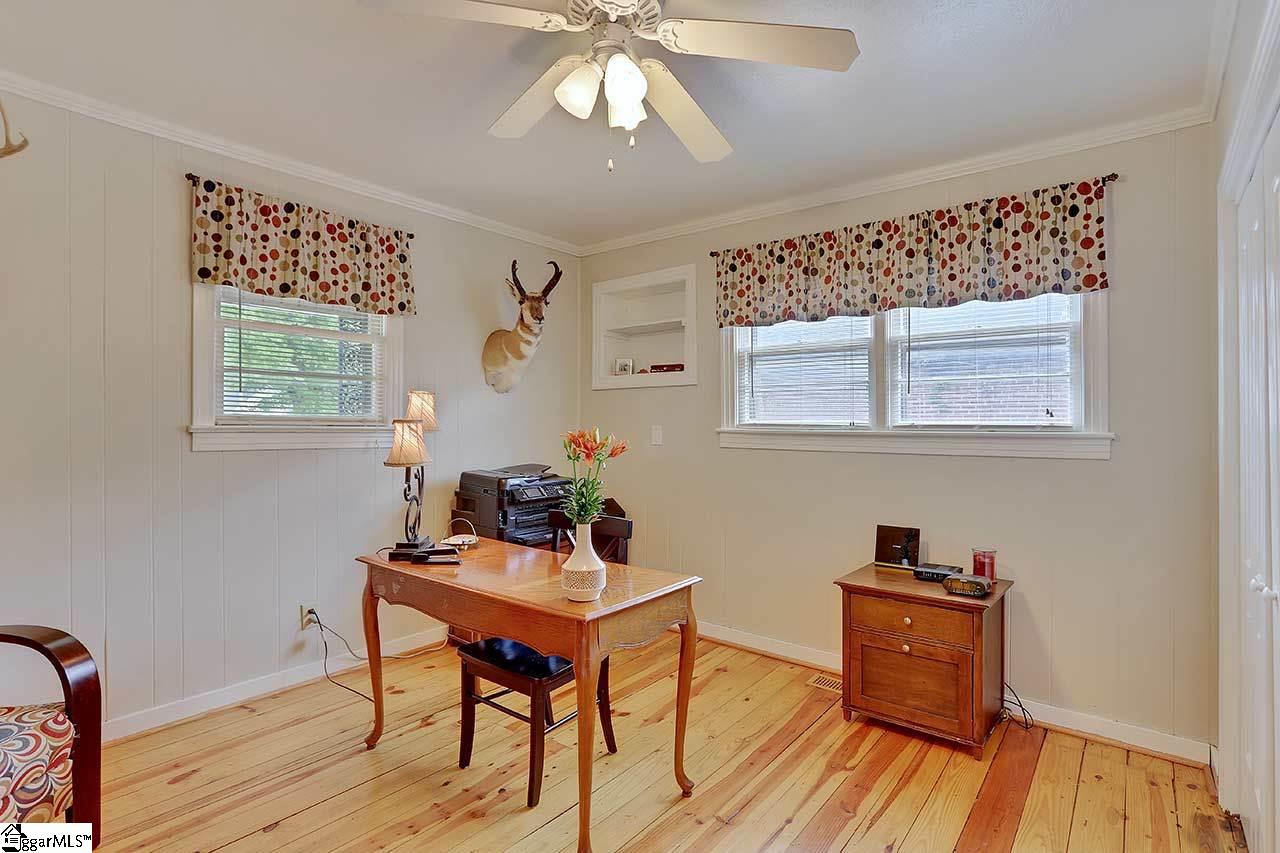 204 South Line Street Greer, SC 29651 - Photo 20 of 34 Gallery Image 20
