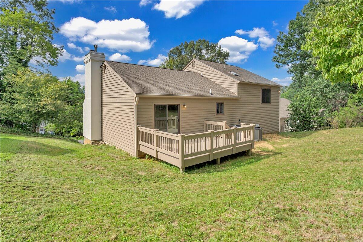 1924 McVitty Road Salem, VA 24153 - Photo 54 of 64 54-MIB08419