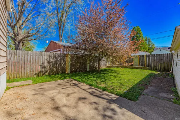 $155,000 | 2819 Oakley Street, Evansville, IN 47710