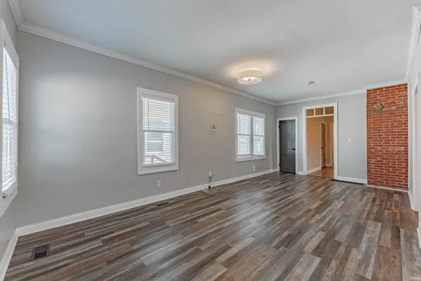 $155,000 | 2819 Oakley Street, Evansville, IN 47710