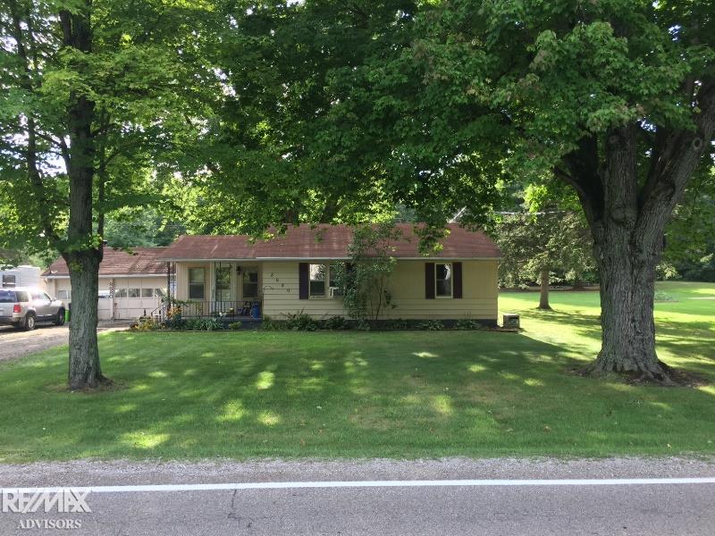 8680 Marsh Road Algonac, MI 48001 - Photo 2 of 31 31300588-1.JPG