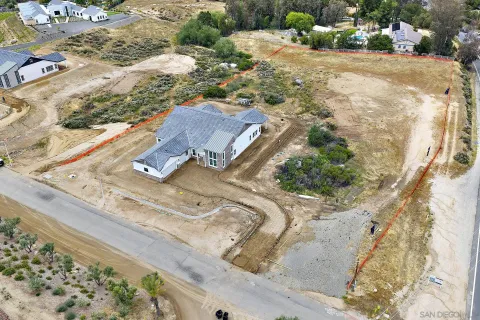 $2,199,990 | 39127 Corte Venture, Temecula, CA 92592