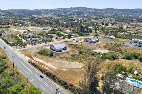 $2,199,990 | 39127 Corte Venture, Temecula, CA 92592