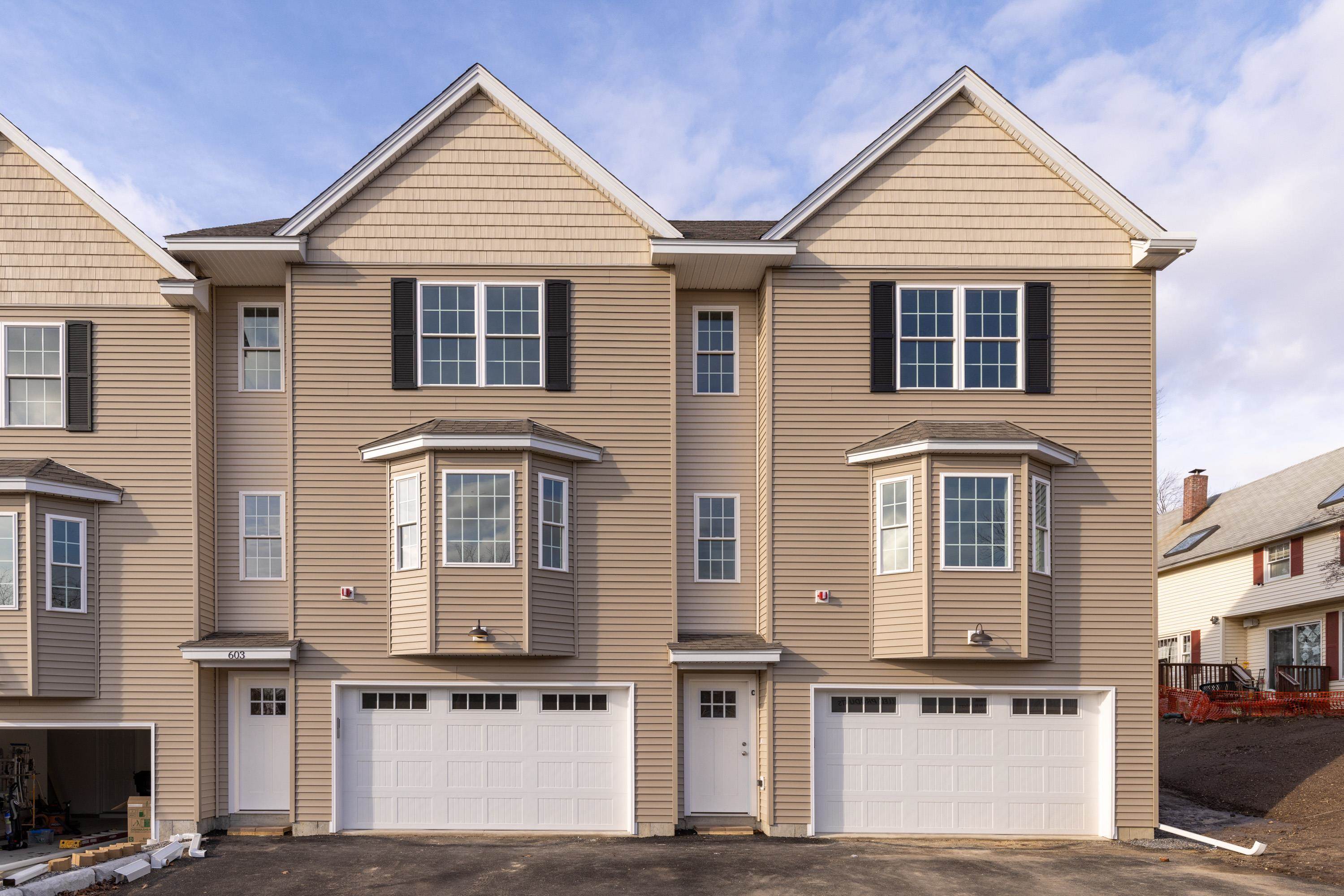 601 Old Wellington Road, Unit B Manchester, NH 03104 - Photo 1 of 14 Gallery Image 1