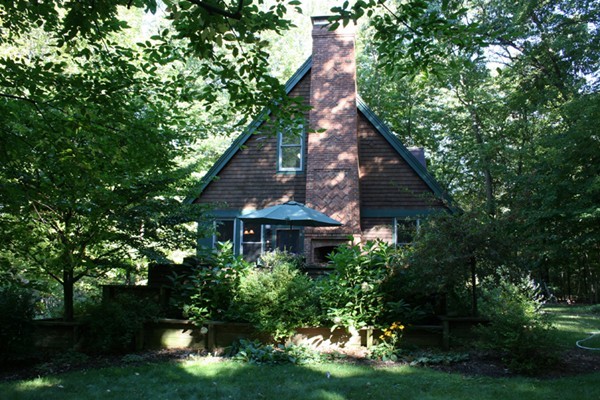 250 Shutesbury Road Amherst, MA 01002 - Photo 2 of 29