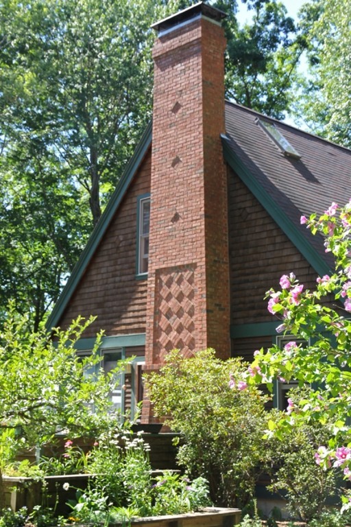 250 Shutesbury Road Amherst, MA 01002 - Photo 3 of 29