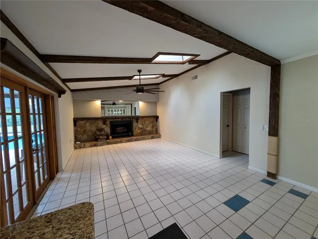 $2,900 | 1117 Lakemont Drive, Valrico, FL 33594