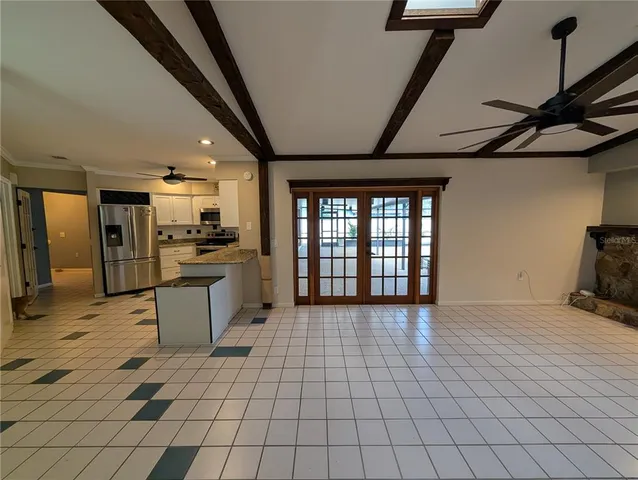 $2,900 | 1117 Lakemont Drive, Valrico, FL 33594