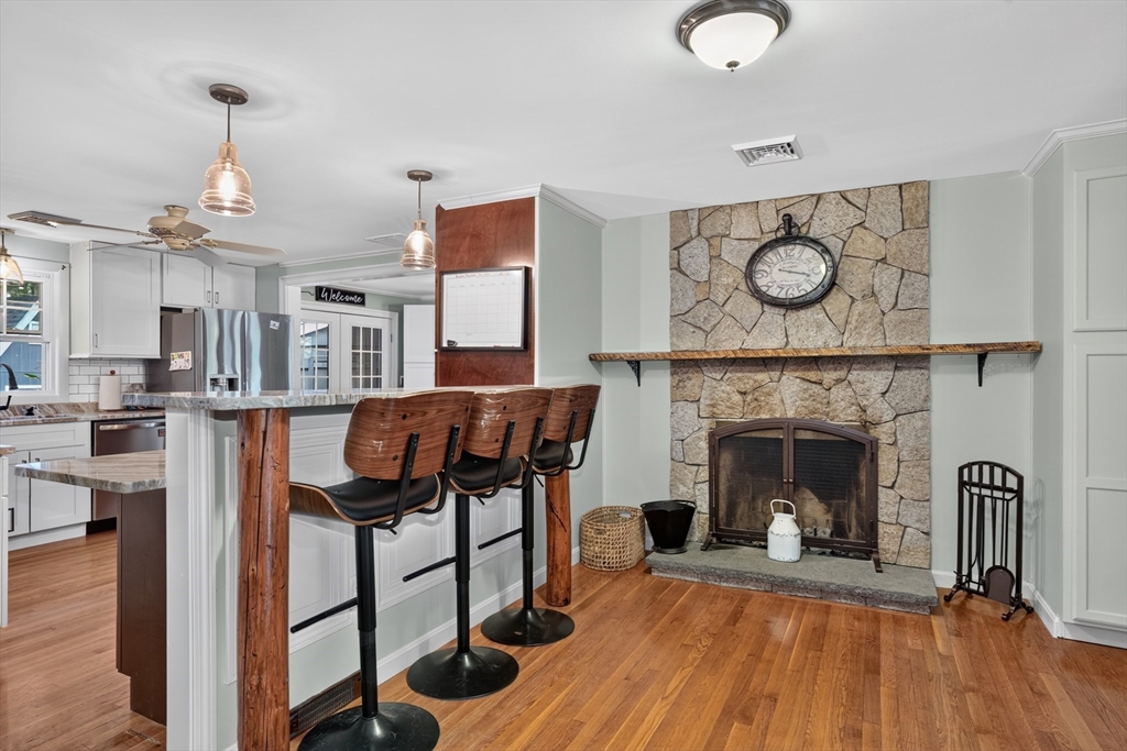 54 High Ridge Road Holden, MA 01520 - Photo 5 of 42