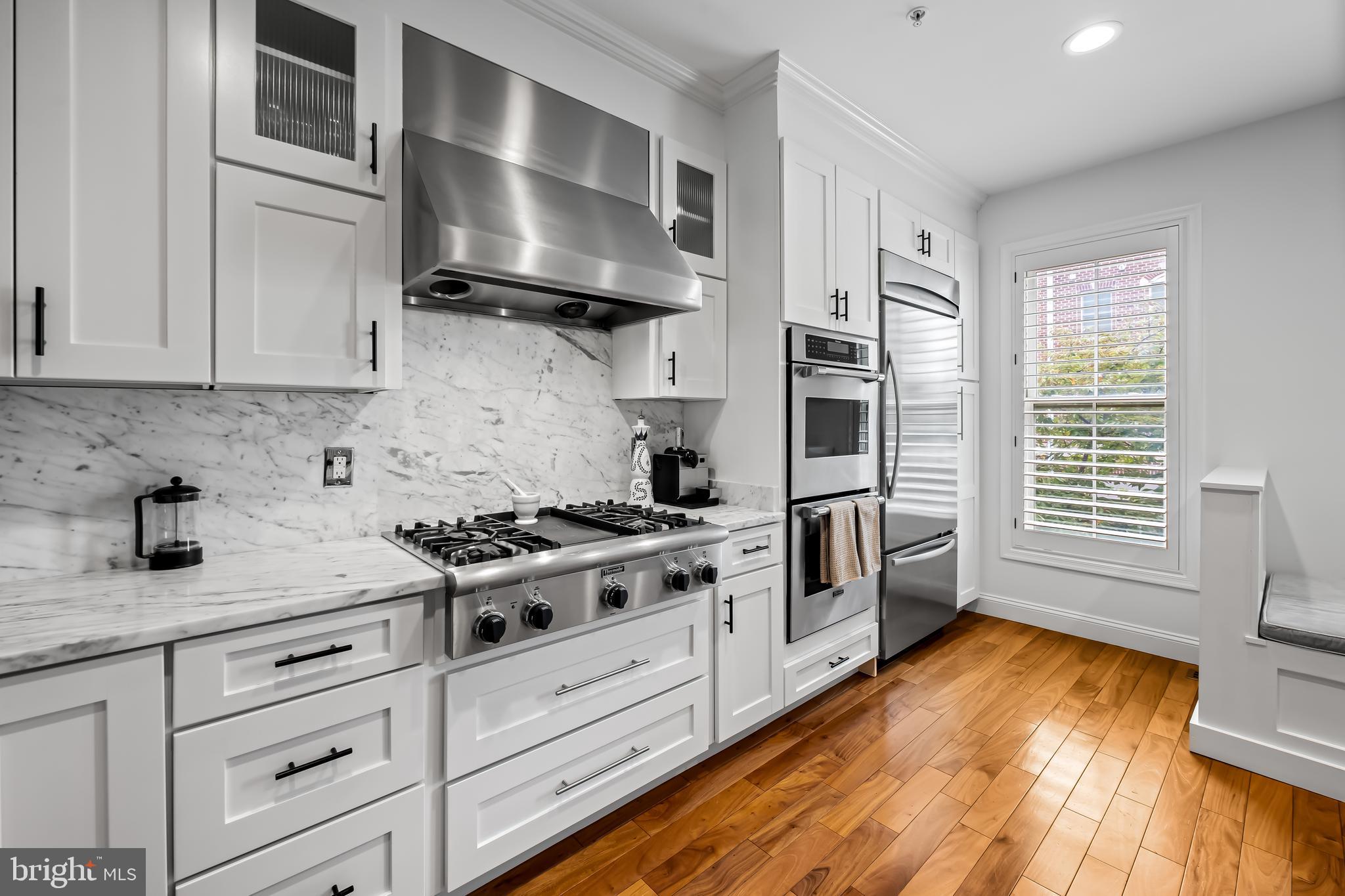 1252 Dockside Circle Baltimore, MD 21224 - Photo 12 of 59 kitchen