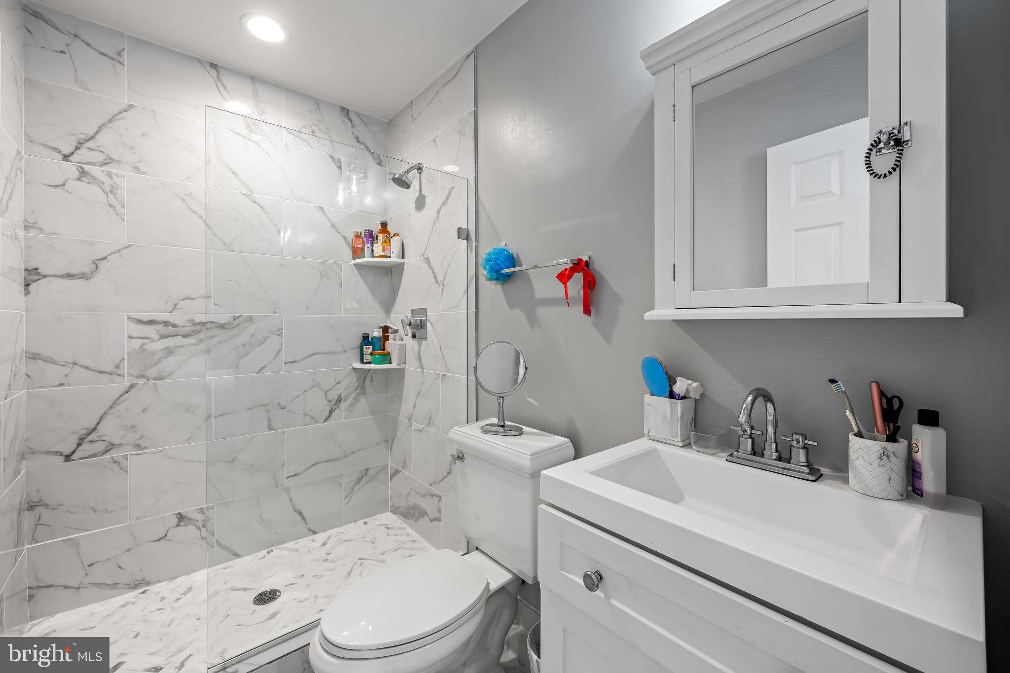 1252 Dockside Circle Baltimore, MD 21224 - Photo 26 of 59 full bath