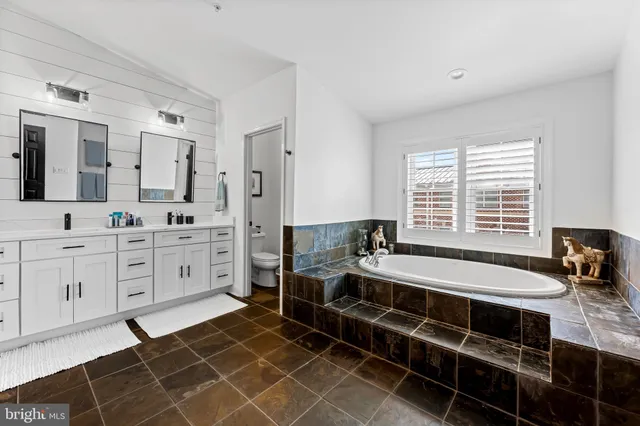 $849,000 | 1252 Dockside Circle, Baltimore, MD 21224