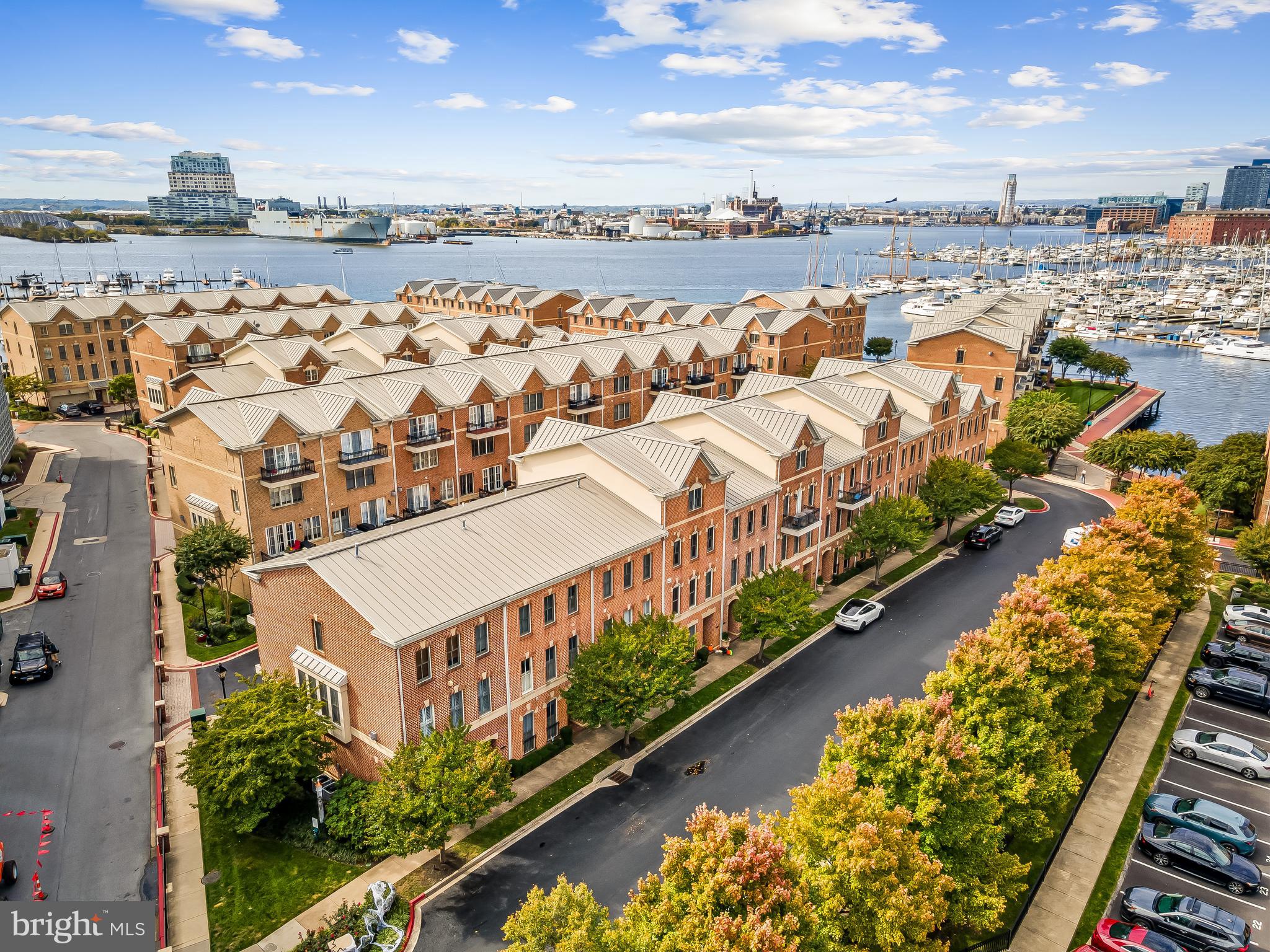 1252 Dockside Circle Baltimore, MD 21224 - Photo 51 of 59 drone