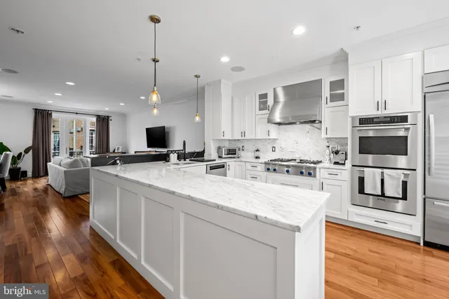 $849,000 | 1252 Dockside Circle, Baltimore, MD 21224