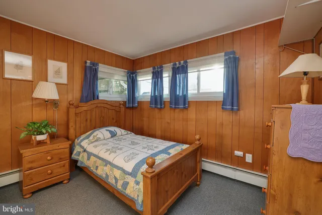 $365,000 | 110 Kenwood Drive North, Levittown, PA 19055