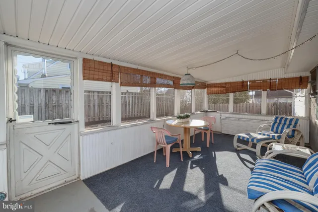 $365,000 | 110 Kenwood Drive North, Levittown, PA 19055