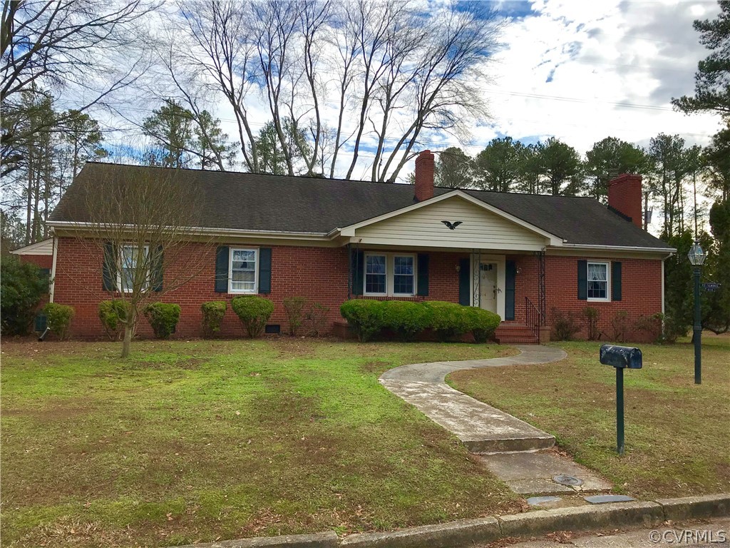 914 Hampton Road Petersburg, VA 23805 - Photo 1 of 34 Gallery Image 1