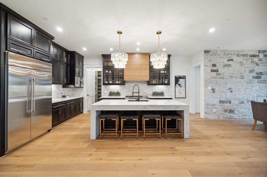 6606 Saxet Street, Houston, TX 77055 Compass