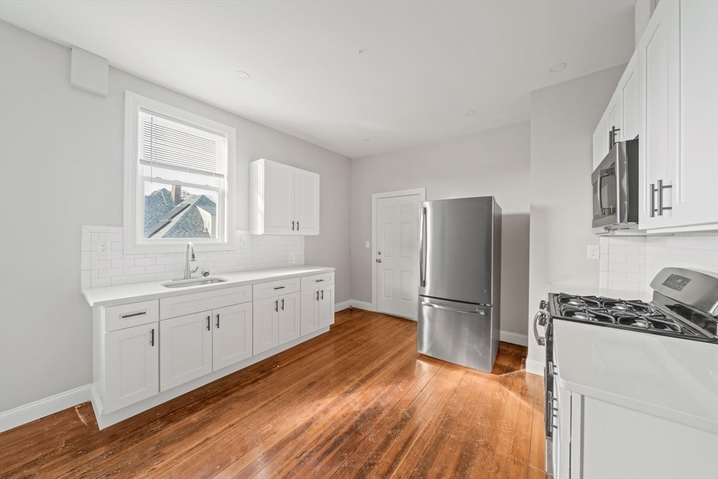 17 Magnolia Square Boston, MA 02125 - Photo 11 of 26 Gallery Image 11