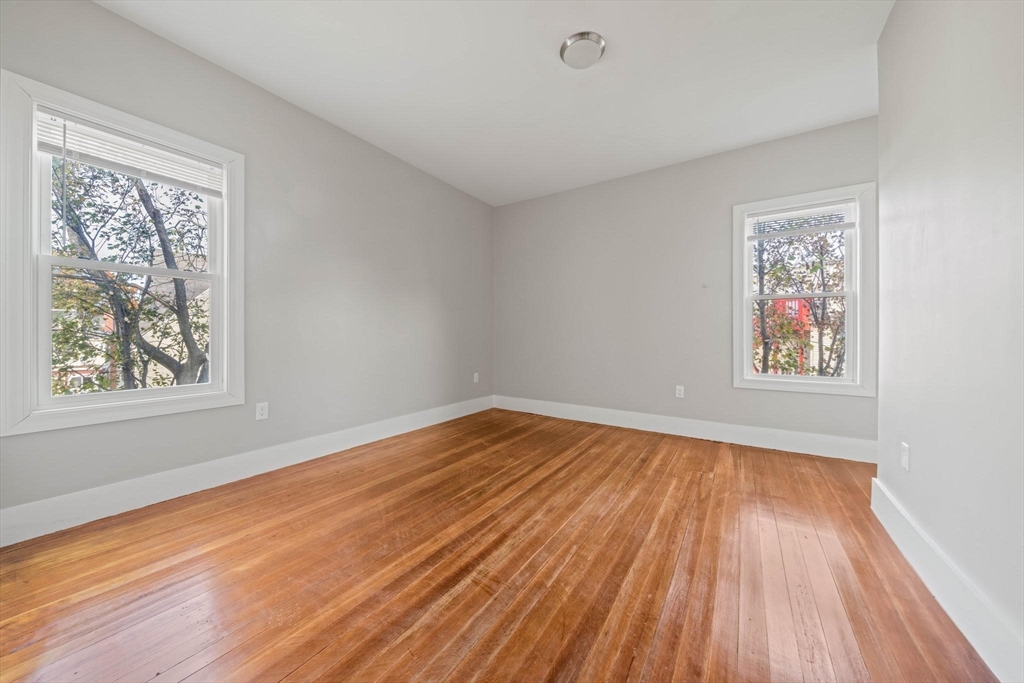 17 Magnolia Square Boston, MA 02125 - Photo 21 of 26 Gallery Image 21