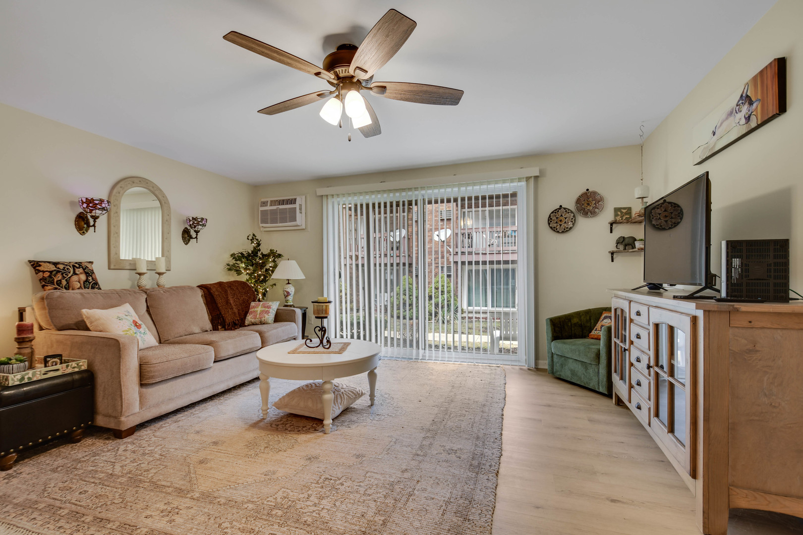 14810 Kilpatrick Avenue, Unit 6E Midlothian, IL 60445 - Photo 2 of 13