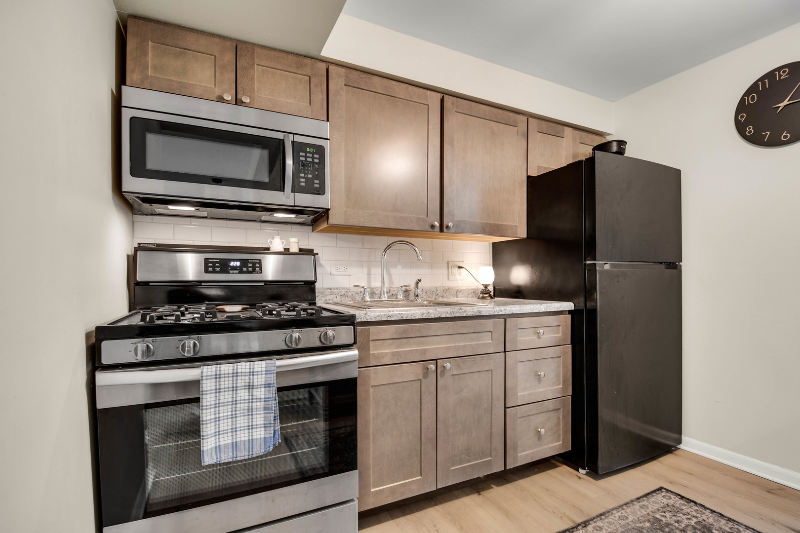 14810 Kilpatrick Avenue, Unit 6E Midlothian, IL 60445 - Photo 6 of 13