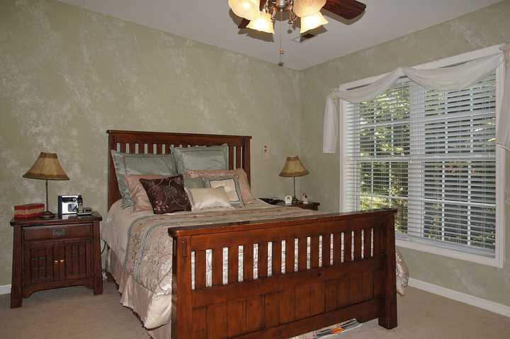 6582 Sylvan Brook Road Roanoke, VA 24018 - Photo 19 of 32 Master Bedroom