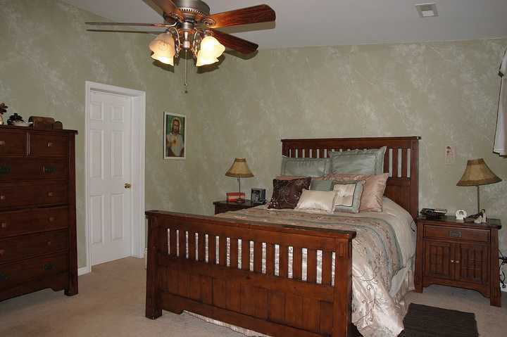 6582 Sylvan Brook Road Roanoke, VA 24018 - Photo 20 of 32 Master bedroom 2