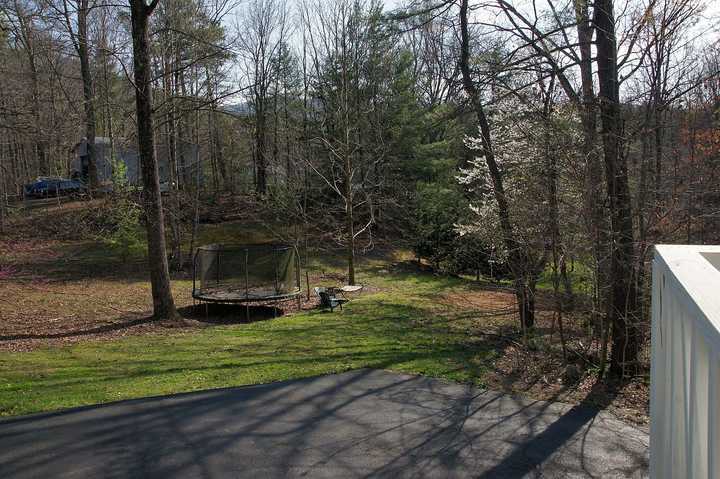 6582 Sylvan Brook Road Roanoke, VA 24018 - Photo 30 of 32 Backyard