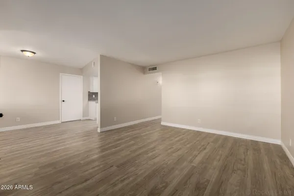 $265,000 | 9918 North 95th Drive, Unit B, Peoria, AZ 85345