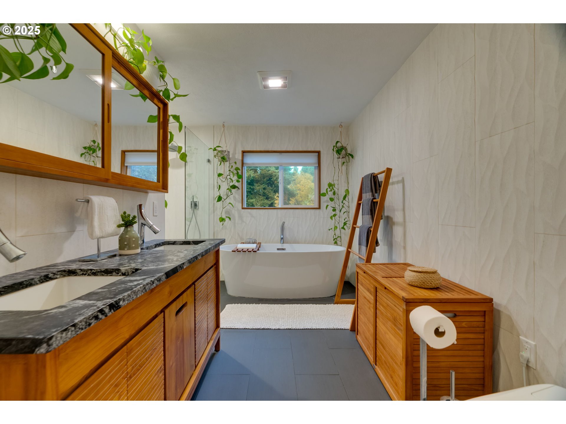 2733 Northeast 92nd Avenue Portland, OR 97220 - Photo 24 of 48 a kitchen with stainless steel appliances granite countertop a sink a stove and a refrigerator
