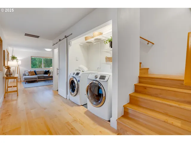 $599,900 | 2733 Northeast 92nd Avenue, Portland, OR 97220